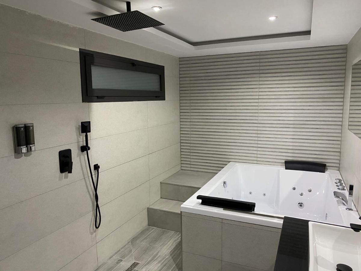 Apartamentos Las 7 Esencias Linares  Exterior photo
